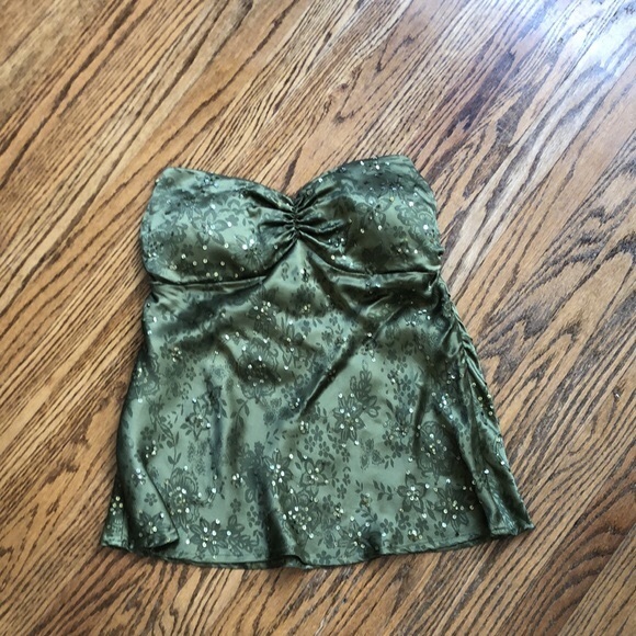 Le Chateau olive green top - Picture 2 of 9